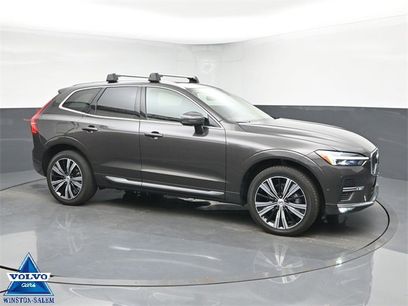 Used 2022 Volvo XC60 B5 Inscription w/ Advanced Package