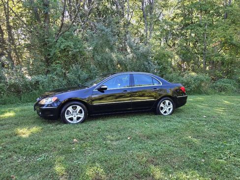 Used 2008 Acura RL AWD/4WD image 2