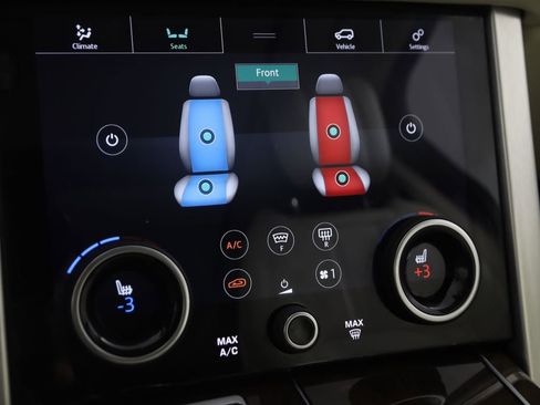 Used 2020 Land Rover Range Rover HSE image 8