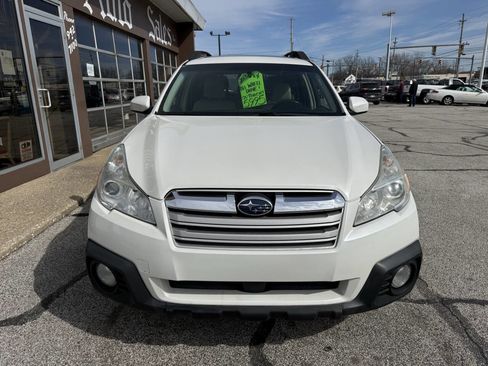 Used 2013 Subaru Outback 2.5i Limited image 3