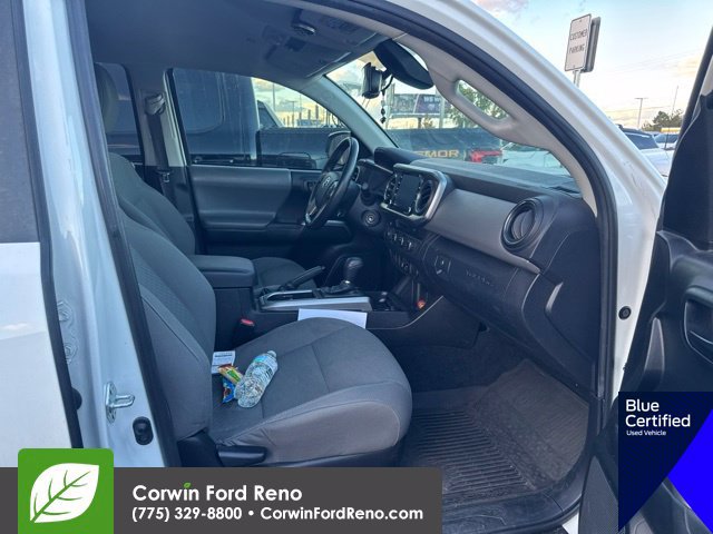 Used 2021 Toyota Tacoma SR5 AWD/4WD image 14