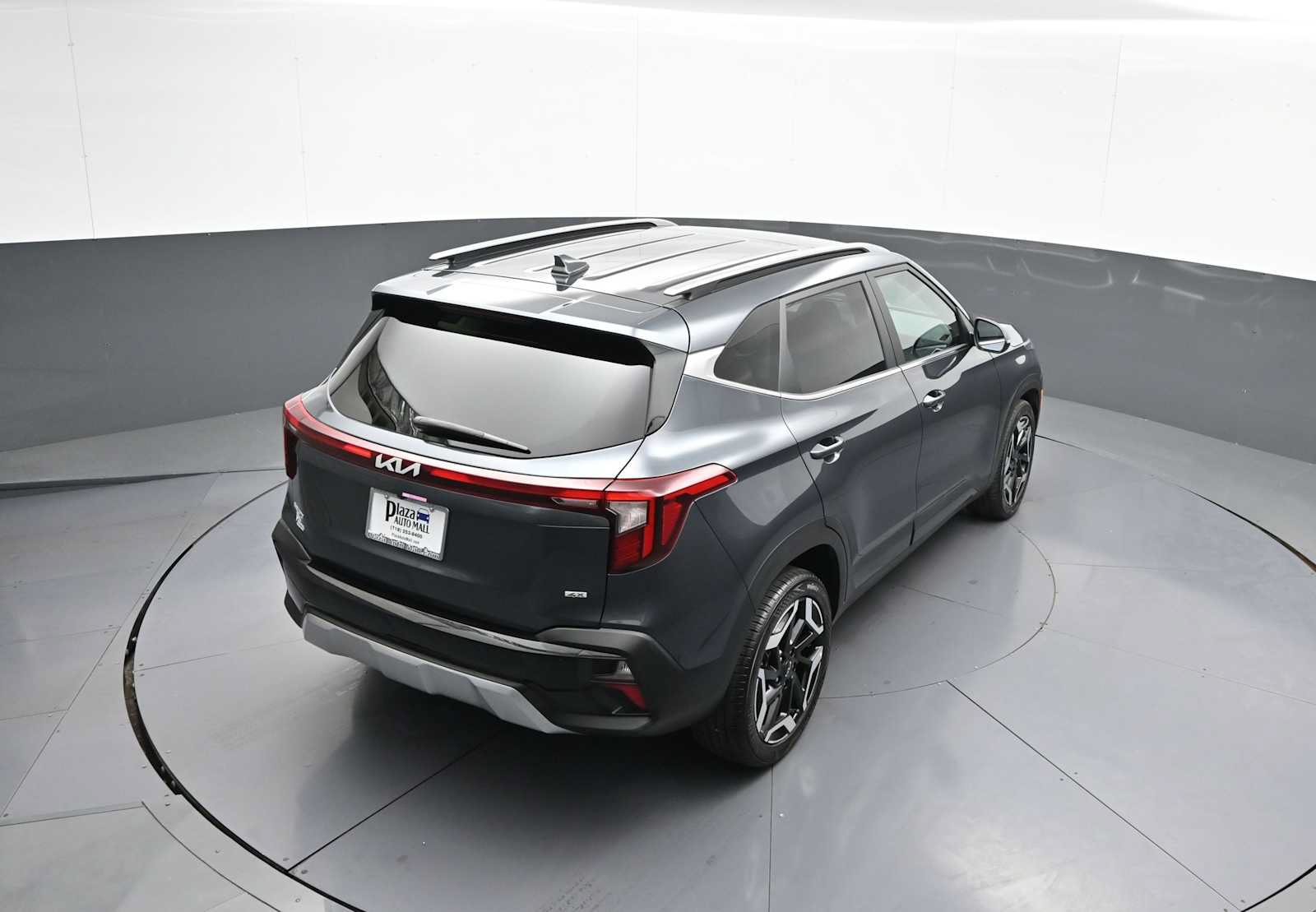 Used 2025 Kia Seltos SX w/ SX Sunroof Package AWD/4WD image 39
