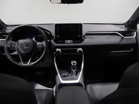 Used 2021 Toyota RAV4 XSE image 17