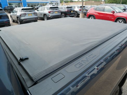 Used 2019 GMC Sierra 1500 SLT w/ SLT Premium Plus Package AWD/4WD image 35