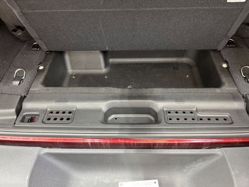 Used 2021 Jeep Wrangler Sport AWD/4WD image 23