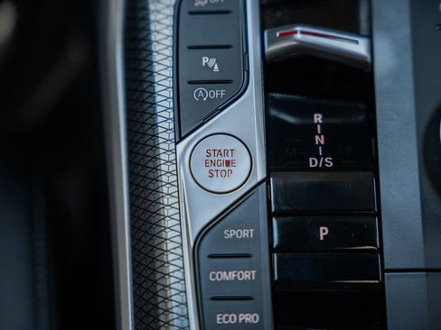 Used 2023 BMW 330i xDrive Sedan w/ M Sport Package image 32