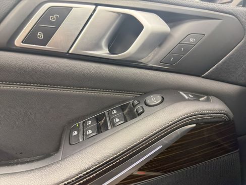Used 2019 BMW X5 xDrive40i image 11