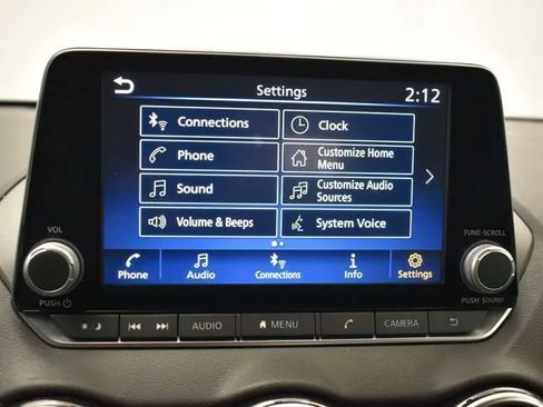 Used 2023 Nissan Sentra SV FWD image 31