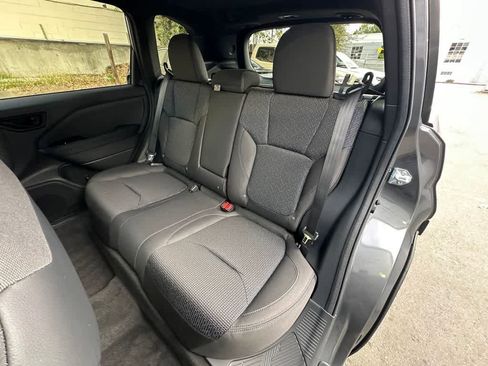 Used 2026 Subaru Forester Premium AWD/4WD image 14