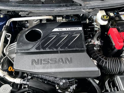 Certified 2023 Nissan Rogue SV FWD image 32