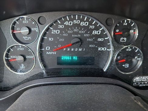 Used 2021 Chevrolet Express 2500 Work Van w/ Driver Convenience Package image 16