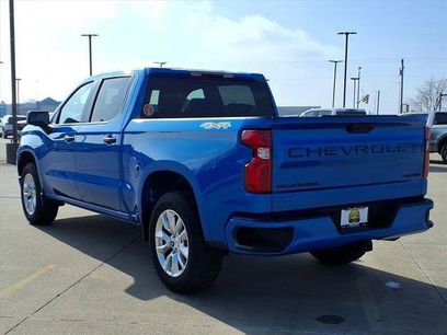 Used 2025 Chevrolet Silverado 1500 Custom w/ LPO, Dark Essentials Package