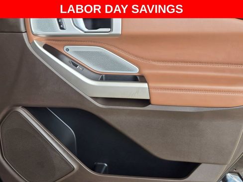 Used 2023 Ford Explorer King Ranch w/ Technology Package RWD image 30