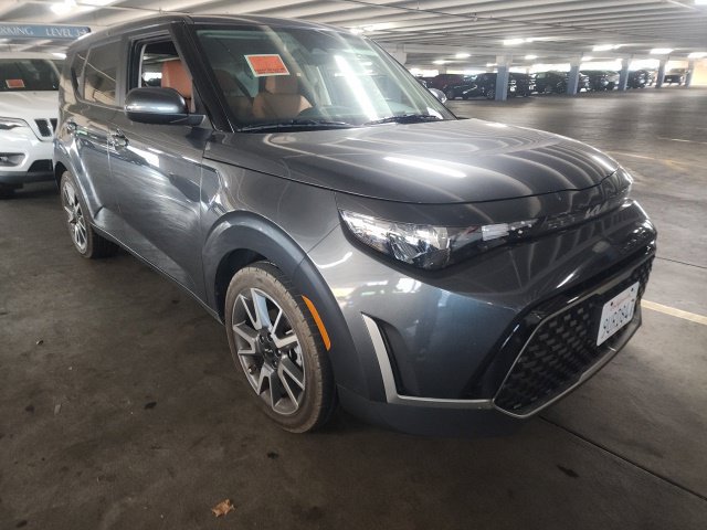 Certified 2024 Kia Soul EX w/ Option Group 015 FWD image 2