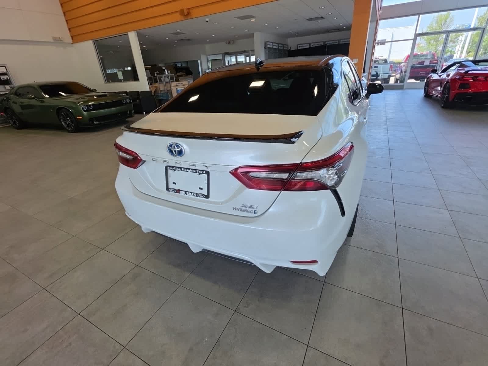Used 2021 Toyota Camry XSE FWD image 9