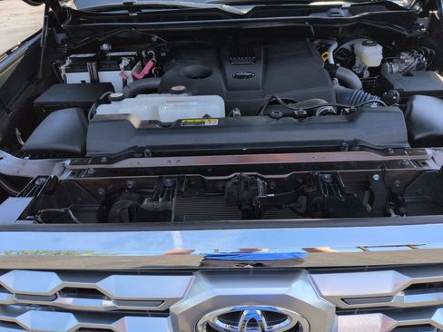 Used 2023 Toyota Tundra 1794 Edition image 22