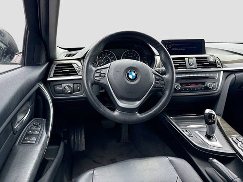 Used 2013 BMW 328i Sedan RWD image 23