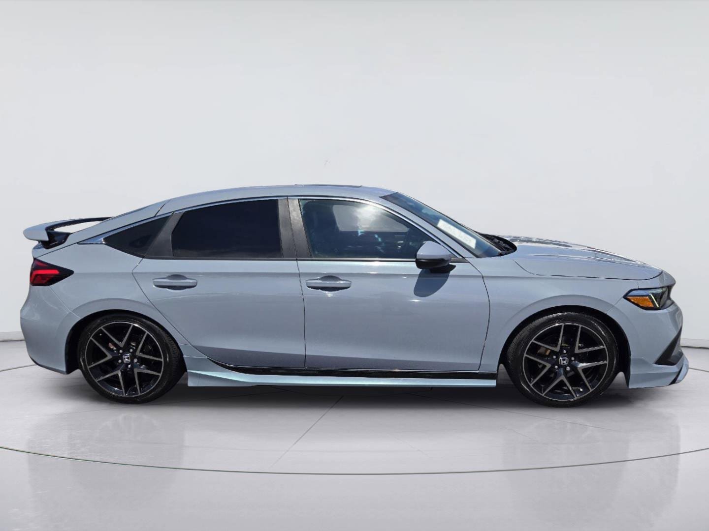 Used 2022 Honda Civic Sport Touring image 4