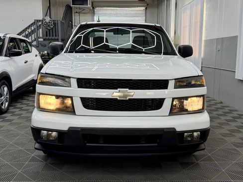 Used 2010 Chevrolet Colorado W/T image 2