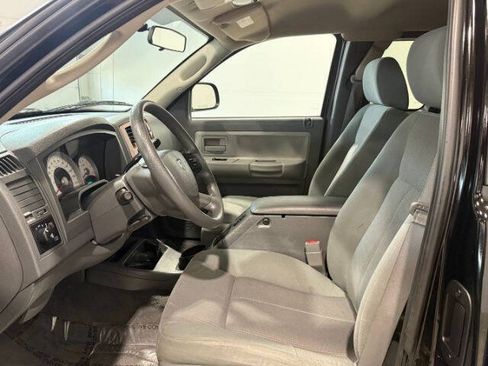 Used 2005 Dodge Dakota SLT w/ Trailer Tow Group AWD/4WD image 14