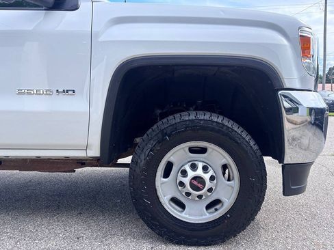 Used 2019 GMC Sierra 2500 2WD Double Cab w/ Sierra Convenience Package image 5