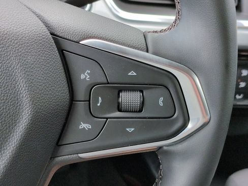 Used 2024 Chevrolet Trax LT w/ Driver Confidence Package FWD image 25