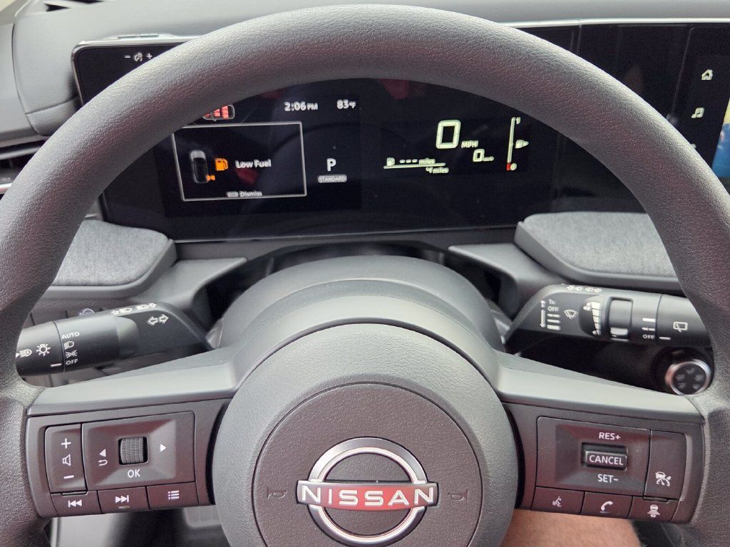 New 2027 Nissan Kicks S FWD image 24