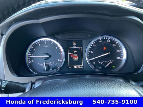 Used 2015 Toyota Highlander Limited AWD/4WD image 35