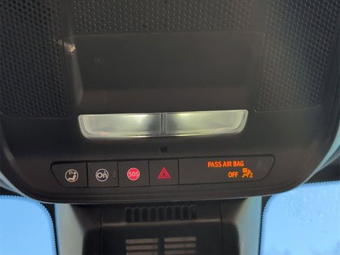 Certified 2025 Chevrolet Equinox ACTIV w/ Safety and Technology Package image 13