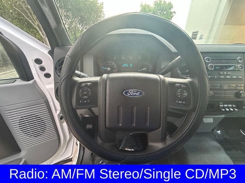 Used 2016 Ford F550 2WD Regular Cab Super Duty image 13