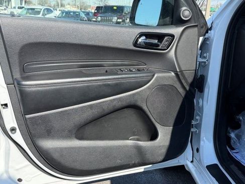 Used 2022 Dodge Durango GT image 9