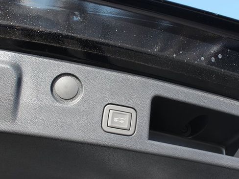 New 2026 GMC Terrain Denali w/ LPO, Black Badging Package image 48