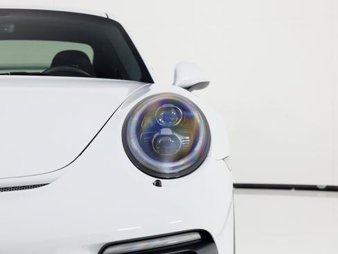 Used 2018 Porsche 911 GT3 RWD image 60
