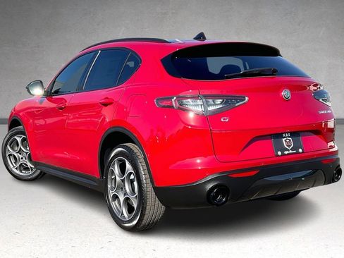 New 2025 Alfa Romeo Stelvio Sprint w/ Convenience Package image 3