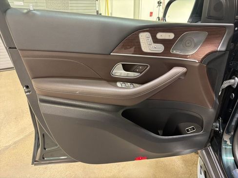 Used 2023 Mercedes-Benz GLE 350 4MATIC image 9