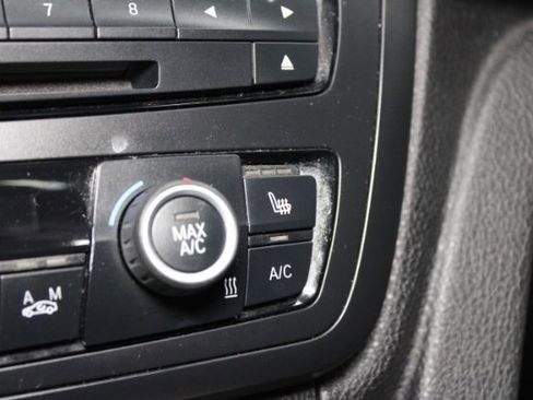 Used 2014 BMW 320i xDrive Sedan image 17