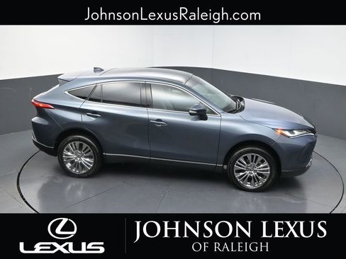 Used 2024 Toyota Venza Limited AWD/4WD image 28