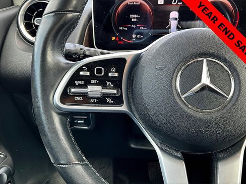 Used 2021 Mercedes-Benz GLB 250 4MATIC image 18
