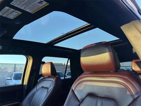Used 2024 Ford Expedition Max Limited image 18