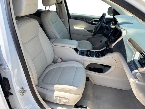 Used 2023 GMC Acadia Denali AWD/4WD image 28