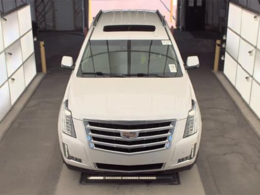 Used 2016 Cadillac Escalade Luxury AWD/4WD image 2