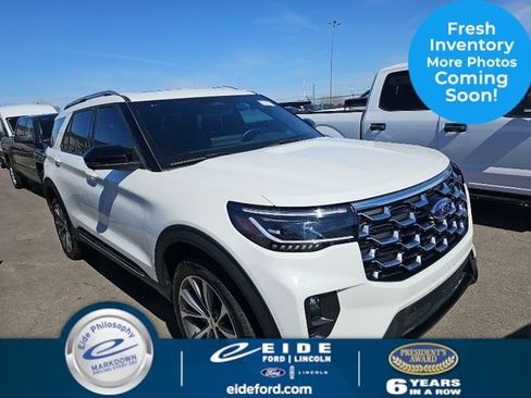 Used 2025 Ford Explorer Platinum w/ Ultimate Package AWD/4WD image 1