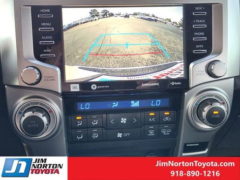 Used 2020 Toyota 4Runner Limited AWD/4WD image 19