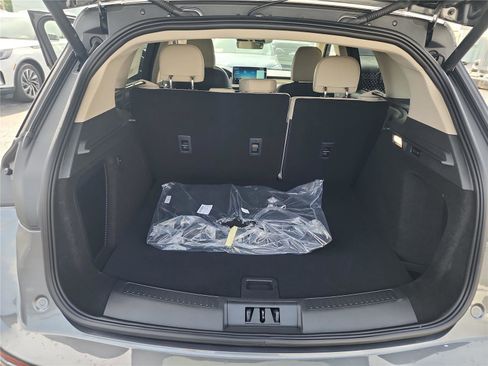 New 2026 Lincoln Corsair Premiere image 21