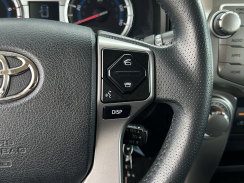 Used 2016 Toyota 4Runner SR5 Premium image 19