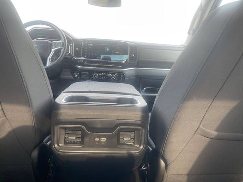 Used 2023 Chevrolet Silverado 1500 RST AWD/4WD image 18
