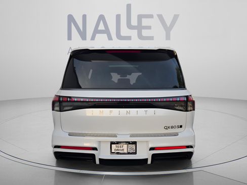 New 2026 INFINITI QX80 4WD w/ Sport Exterior Package image 4