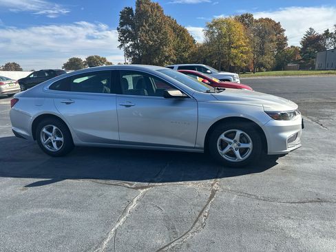Used 2016 Chevrolet Malibu LS image 4