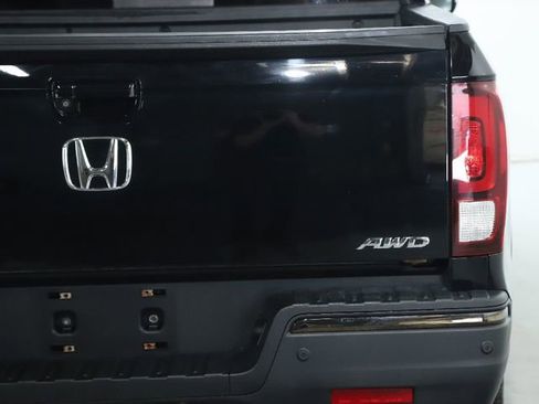 Used 2019 Honda Ridgeline Black Edition image 15