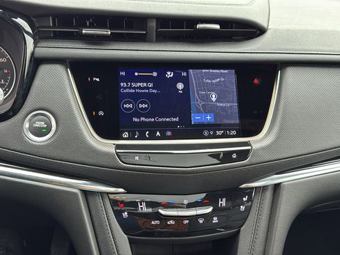 Certified 2025 Cadillac XT5 Premium Luxury image 21